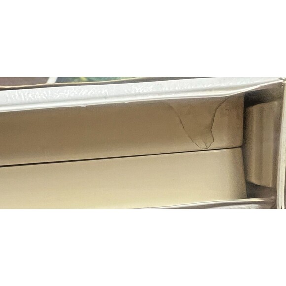 Walt Disney's Masterpiece Pinocchio VHS Clam Shell Cover - Picture 9 of 9